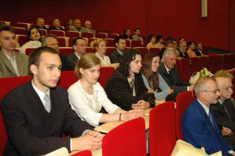 Photo no. 11 (38)
                                                         Uroczysta sesja z okazji jubileuszu Profesora Antoniego Jackowskiego
                            